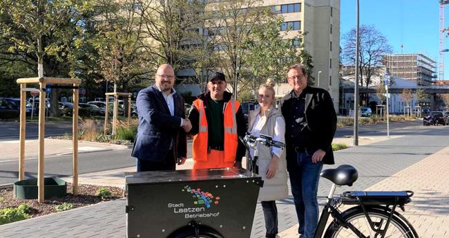 Aktion: Laatzen soll schoener werden. Bericht in Zeitung Regionalmagazin Laatzen 2022